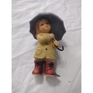 Goebel Nina & Marco Girl w Umbrella 3.5" Porcelain Small